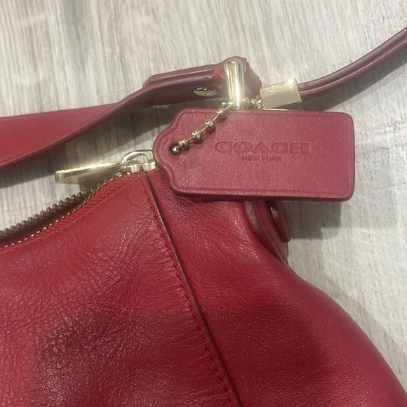 VTG Leather Coach Charlie Hobo Classic Dark Red Shoulder Bag - Picture 5 of 17